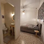 Casa Larissa Rufina