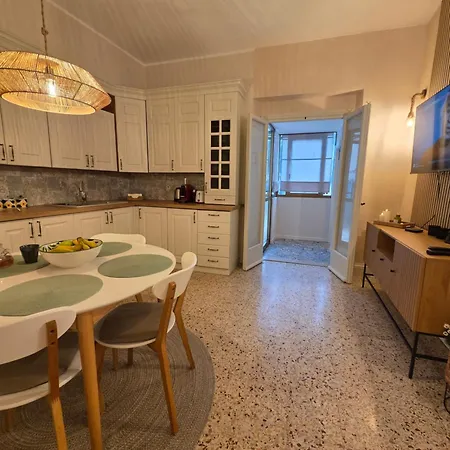 Casa Larissa Rufina